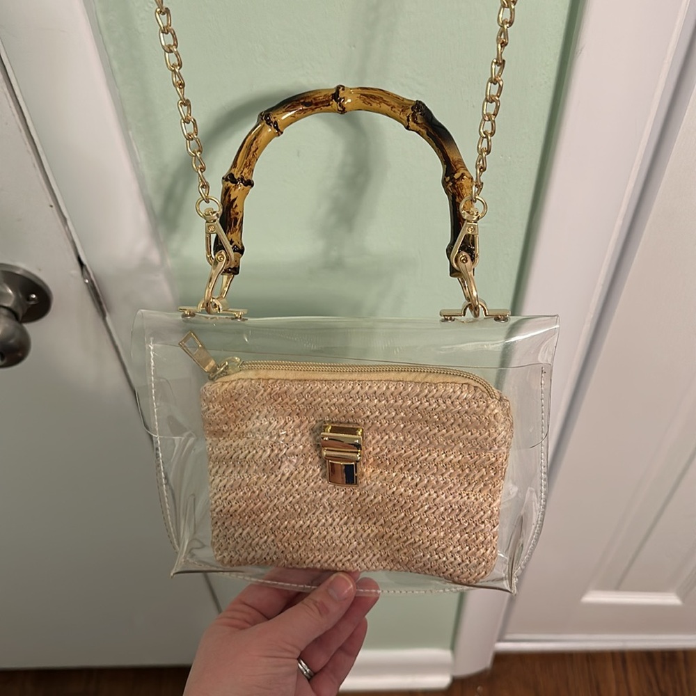 Clear stadium handbag featuring straw pouch, bamboo-look handle and chain strap. - Picture 9 of 9